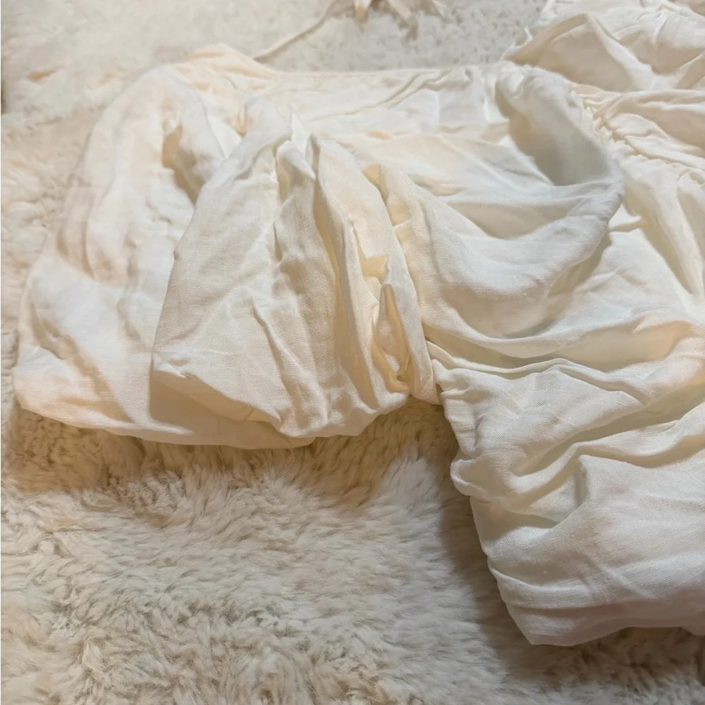 Anthropologie chic cream